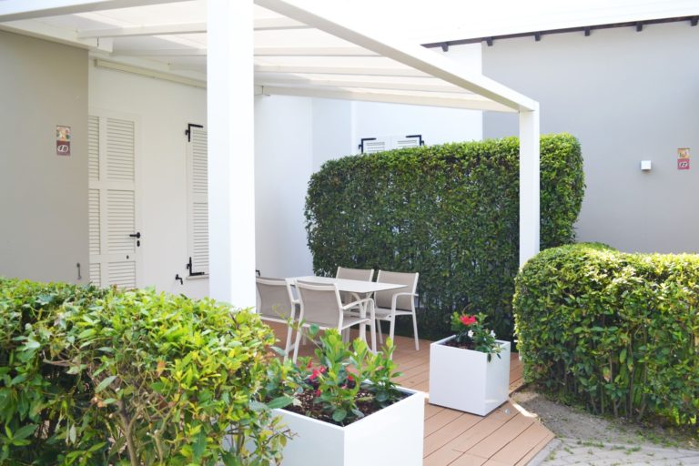 05 Bungalow Sole- terrazza-giorno-Park Gallanti