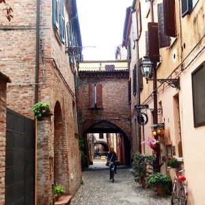 07_Ferrara_Via_delle_Volte