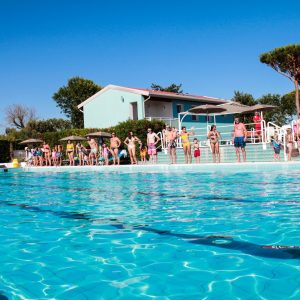 11 Piscina-nuoto-famiglie-Gallanti